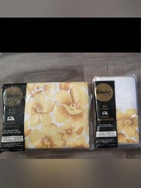 Vintage Wabasso No Iron Pillow Slips & Double Bottom Fitted Sheet Set